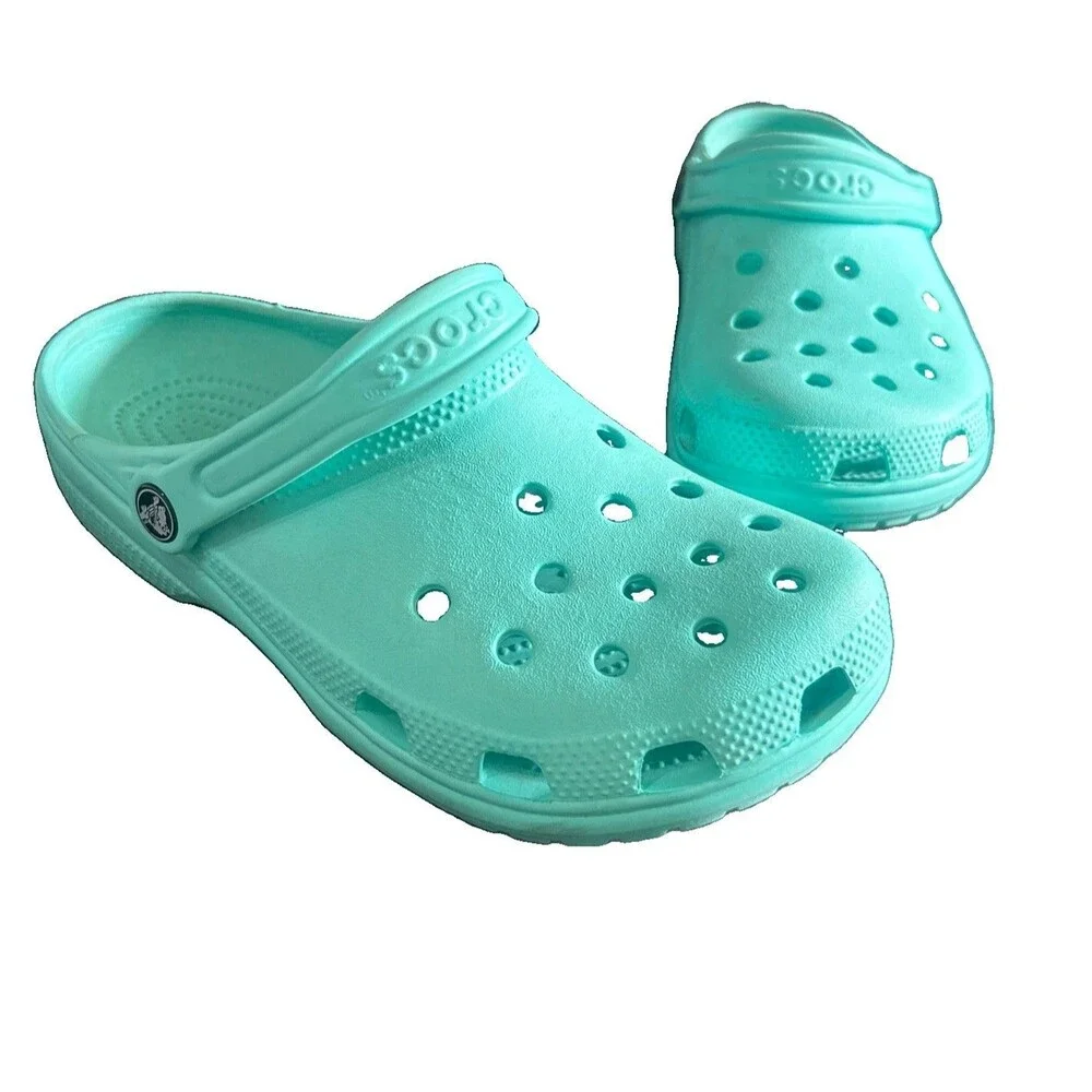 Crocs Classic Clogs Unisex W 8 / M 6 Mint Green Slip On Lightweight Casual
